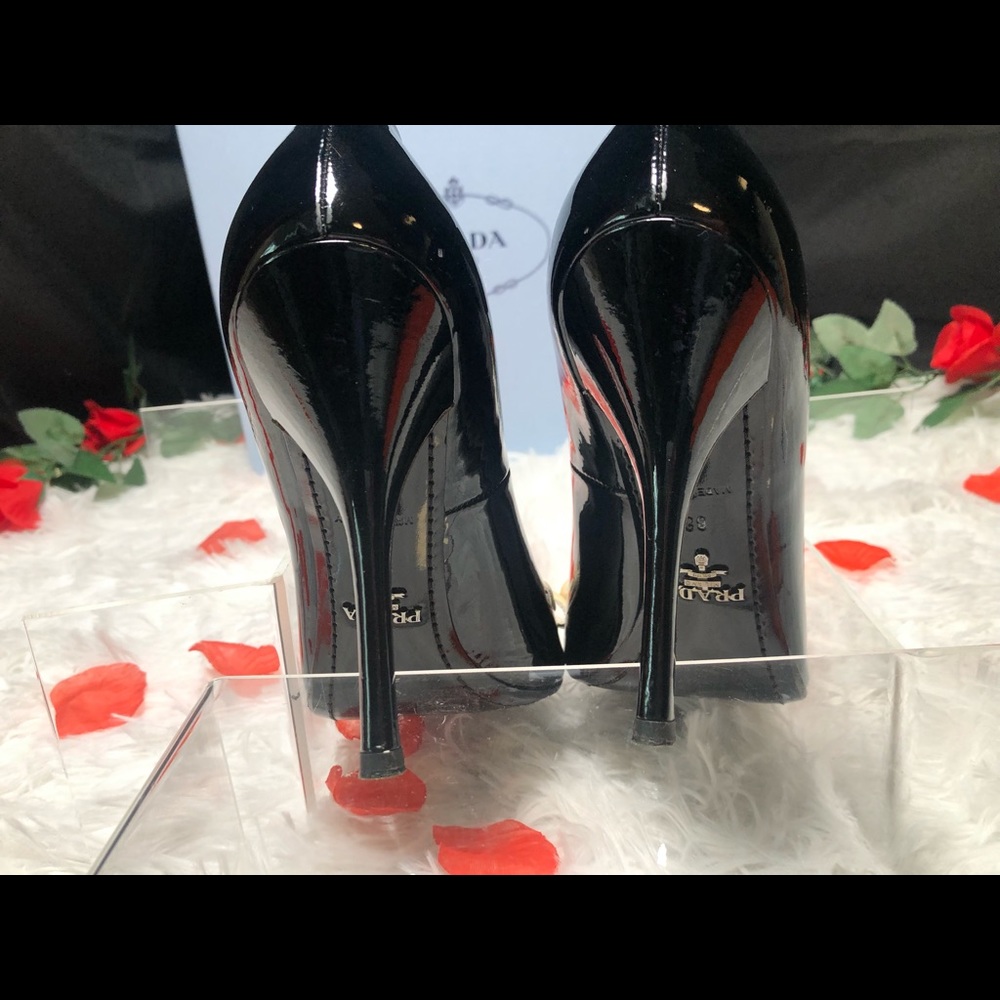 Prada heels - Picture 10 of 12